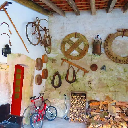 Charming House With Shared Pool In Porto De Mos. Casa vacanze