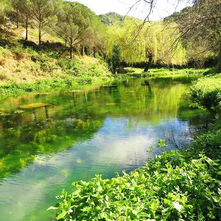 Casa vacanze Charming House With Shared Pool In Porto De Mos. *