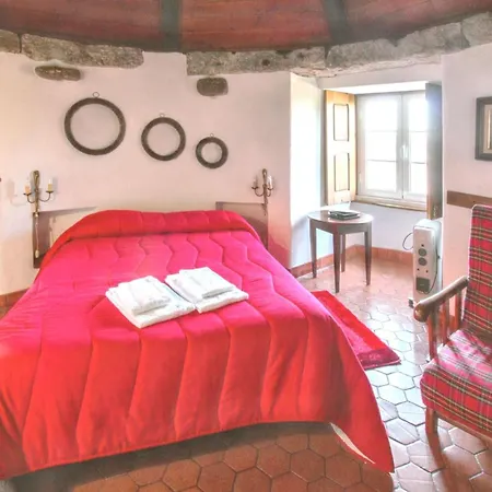 Charming House With Shared Pool In Porto De Mos. *